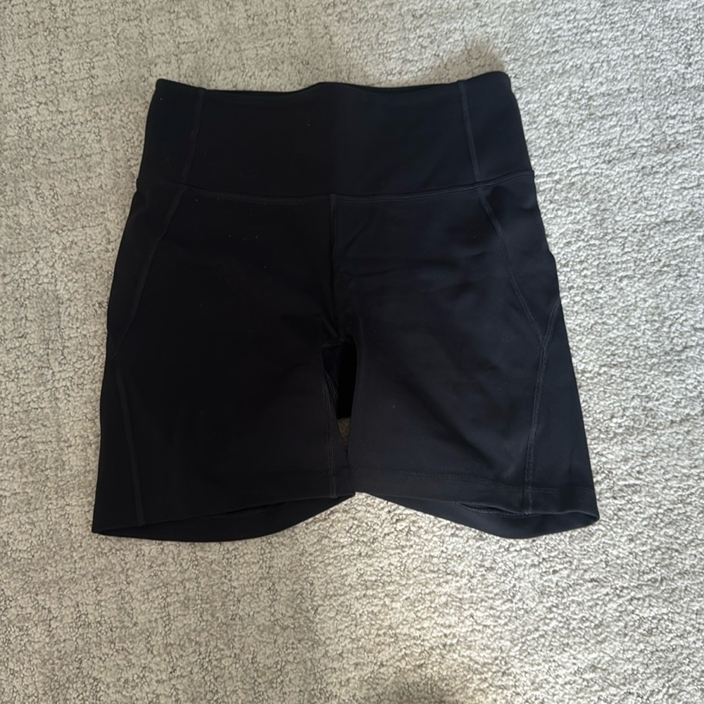 Women’s Something Navy brand black bike shorts size medium